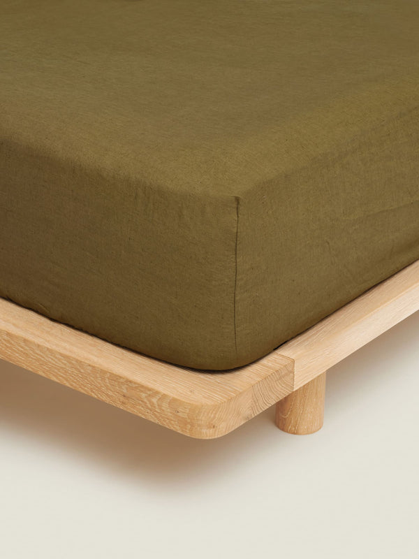 fitted sheet in olive
