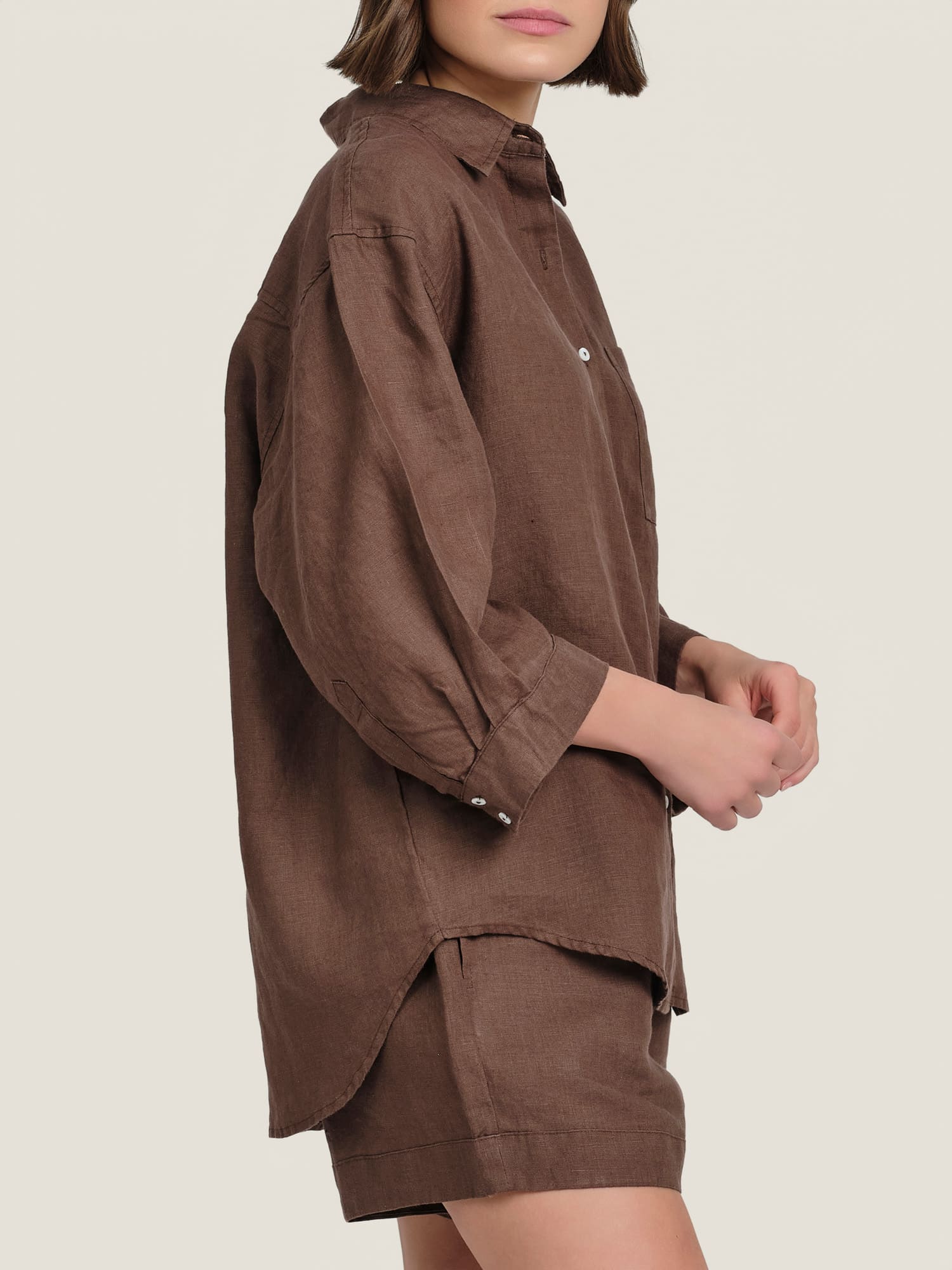 Linen shirt in chocolate