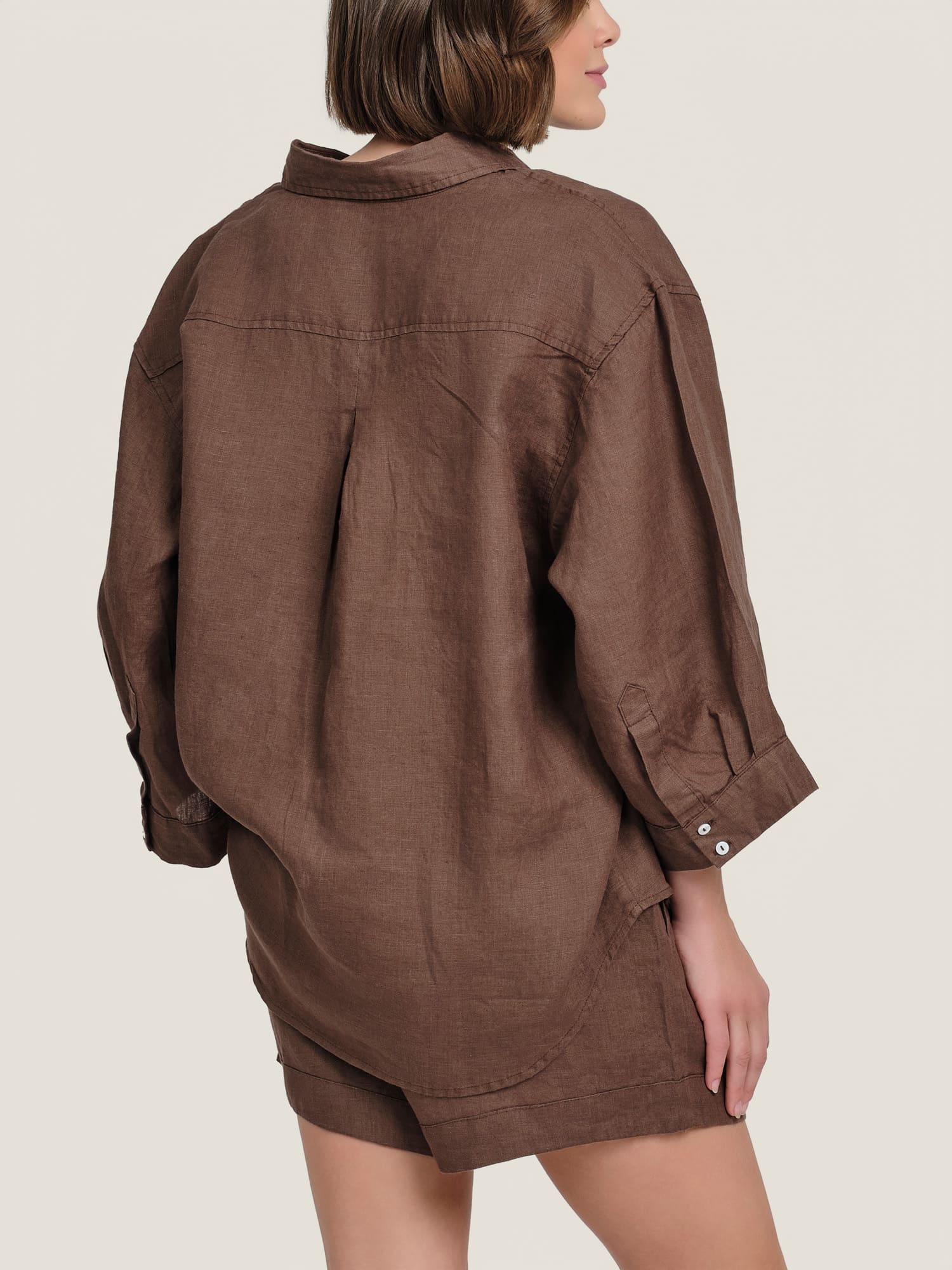 Linen shirt in chocolate
