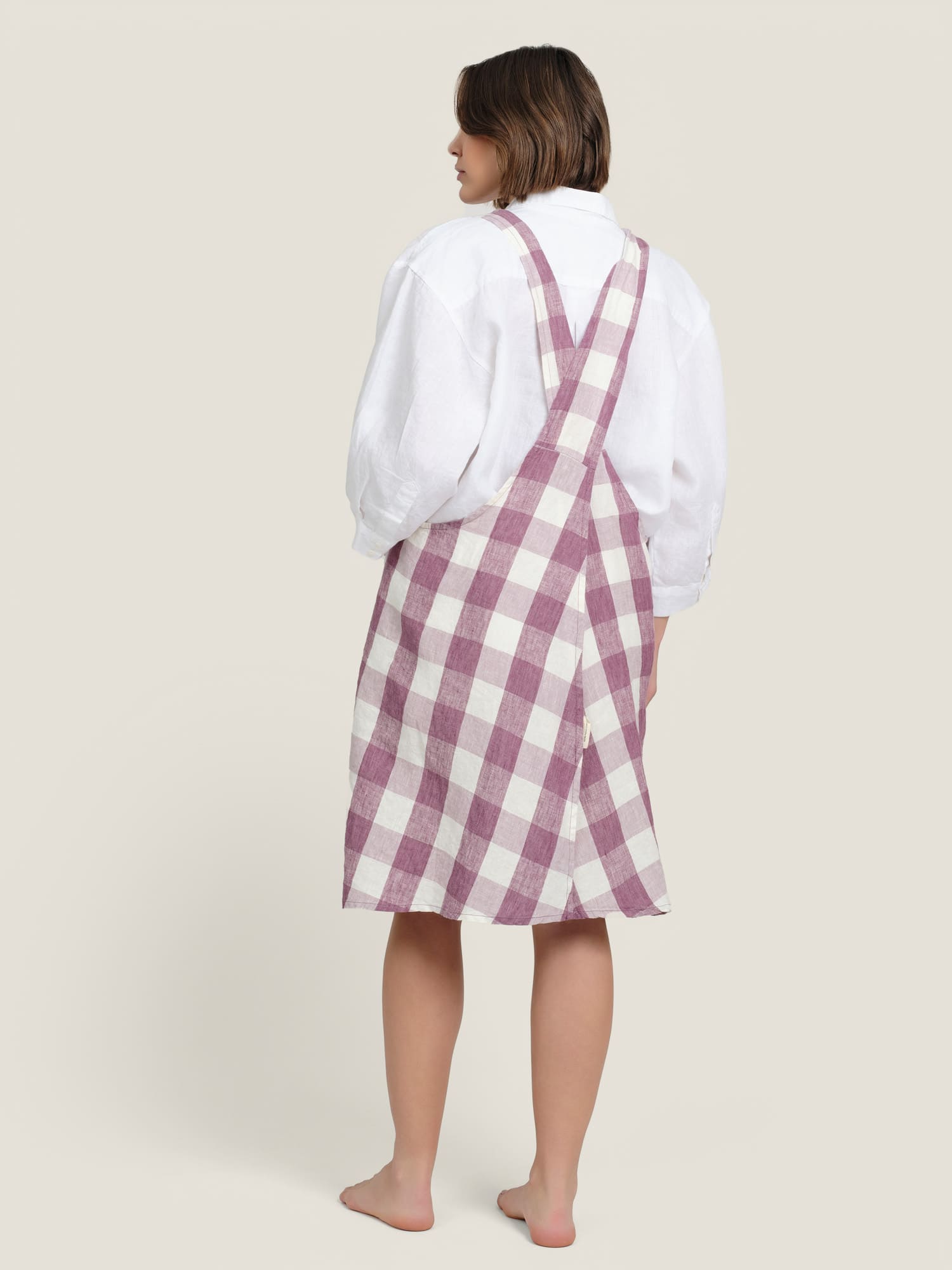 apron in lavender check
