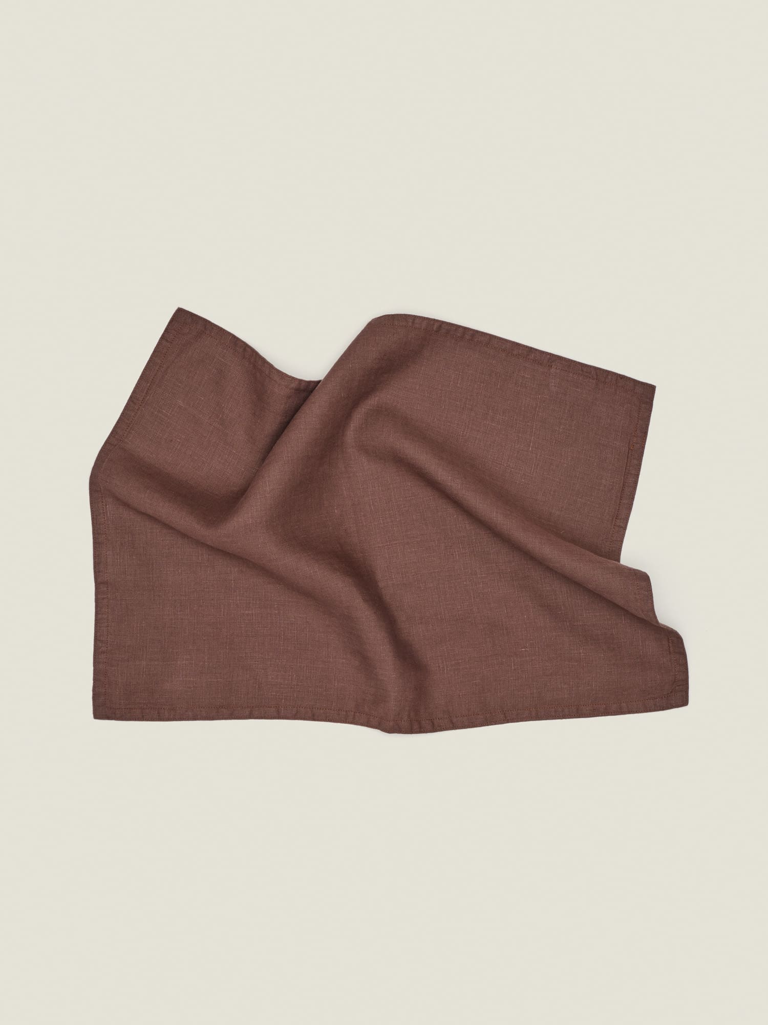 Custom 100% linen placemat set (4 units) in Chocolate