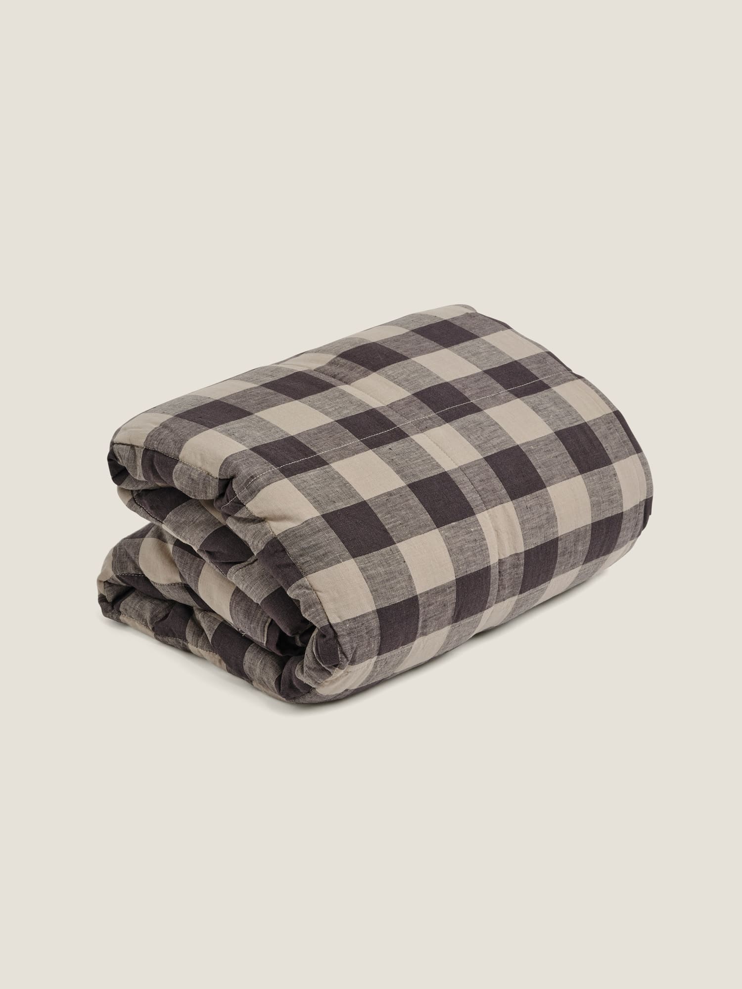 quilt cover in natural dark check