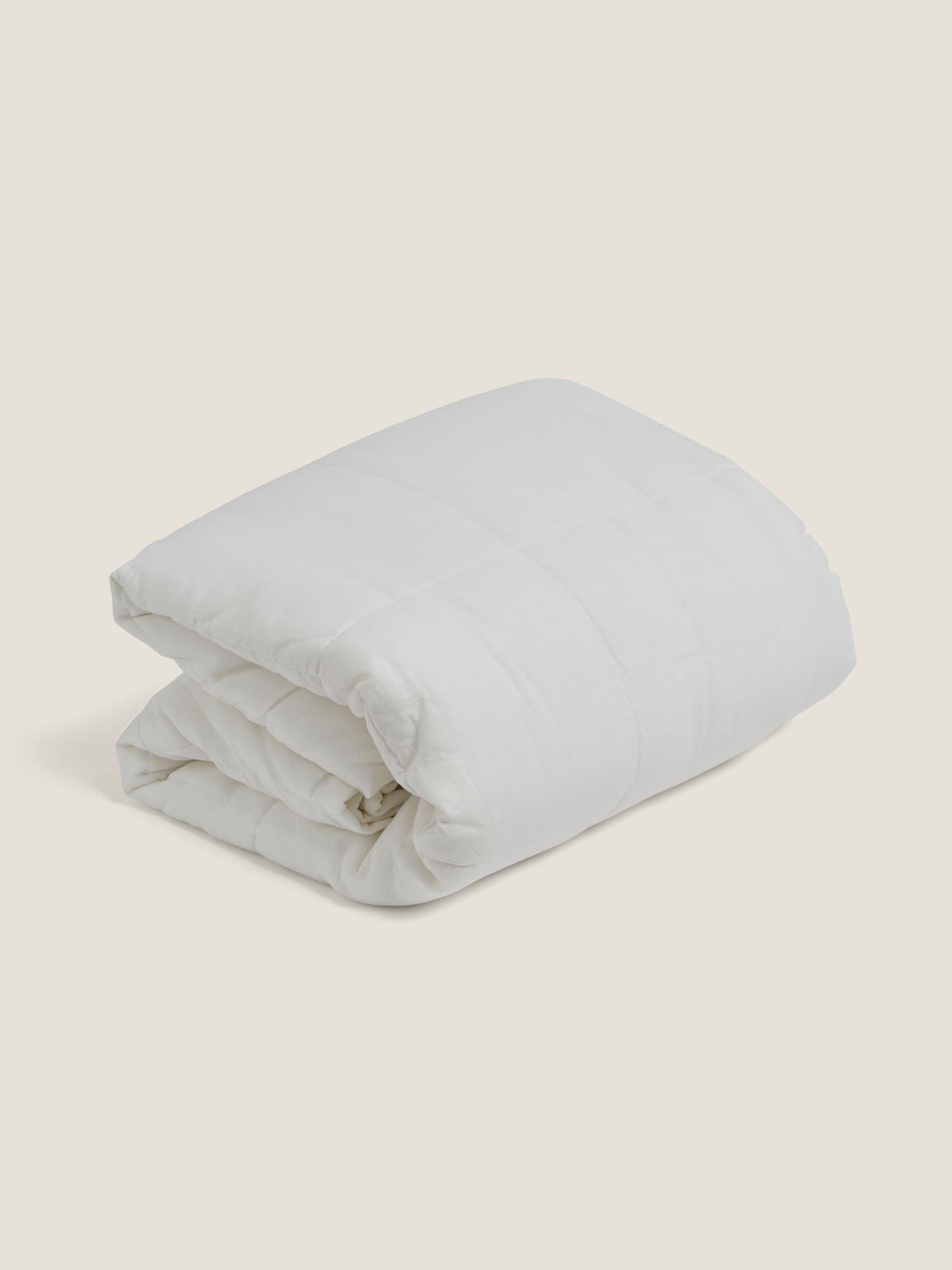 quilt cover in off white