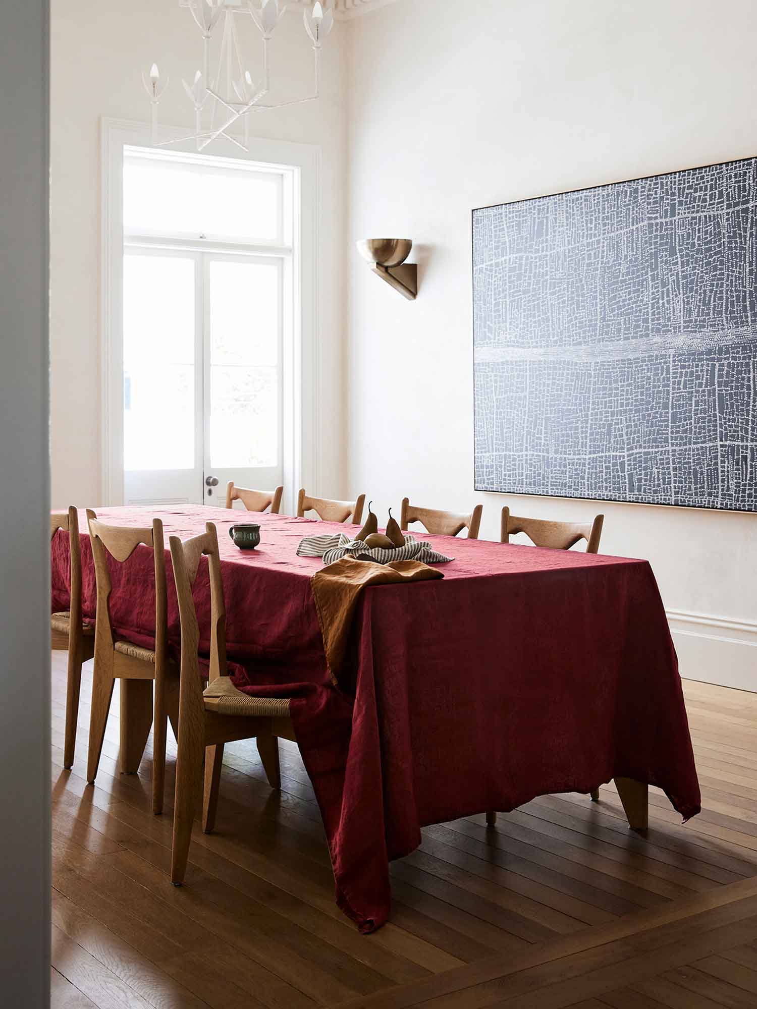 100% Linen Tablecloth in Pinot