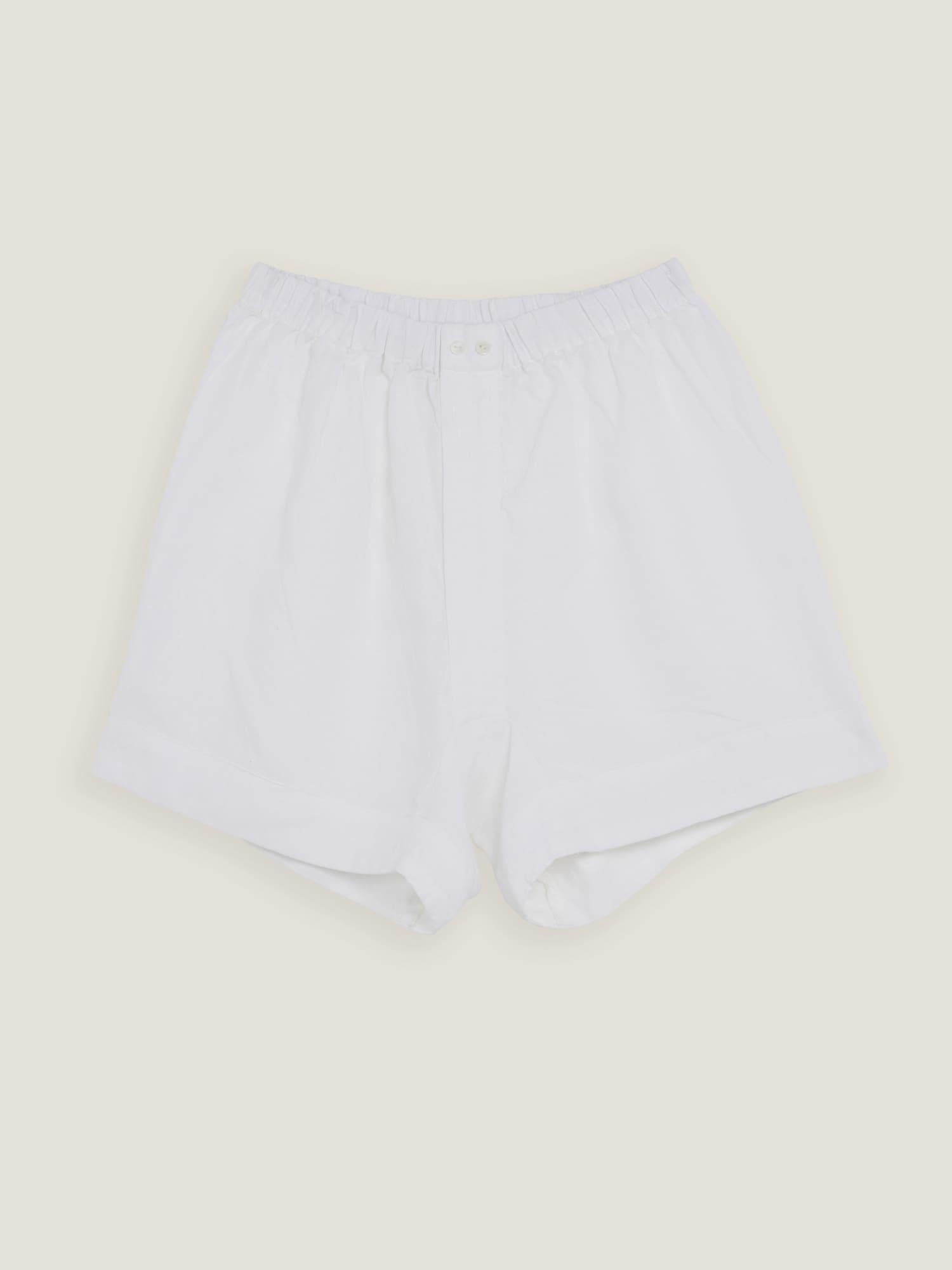 Linen Shorts in White