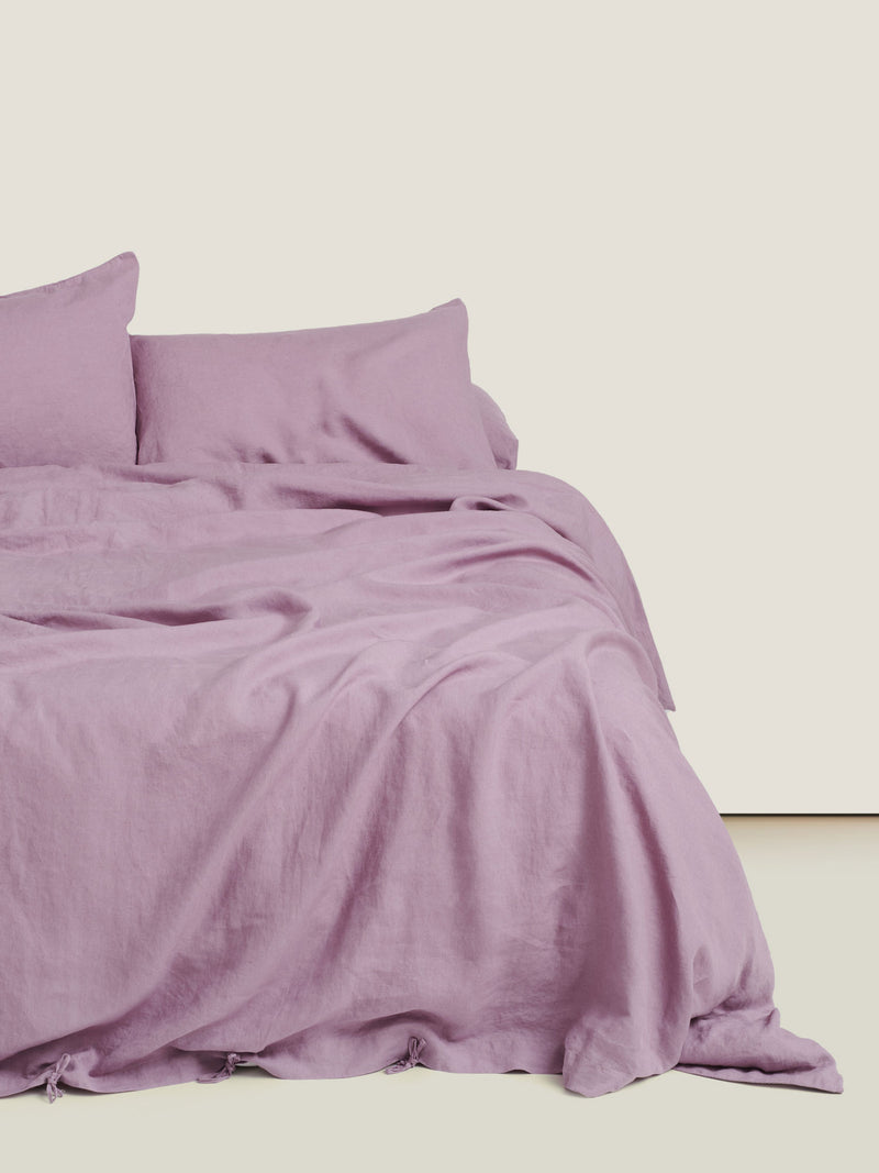 Duvet Cover in Violet