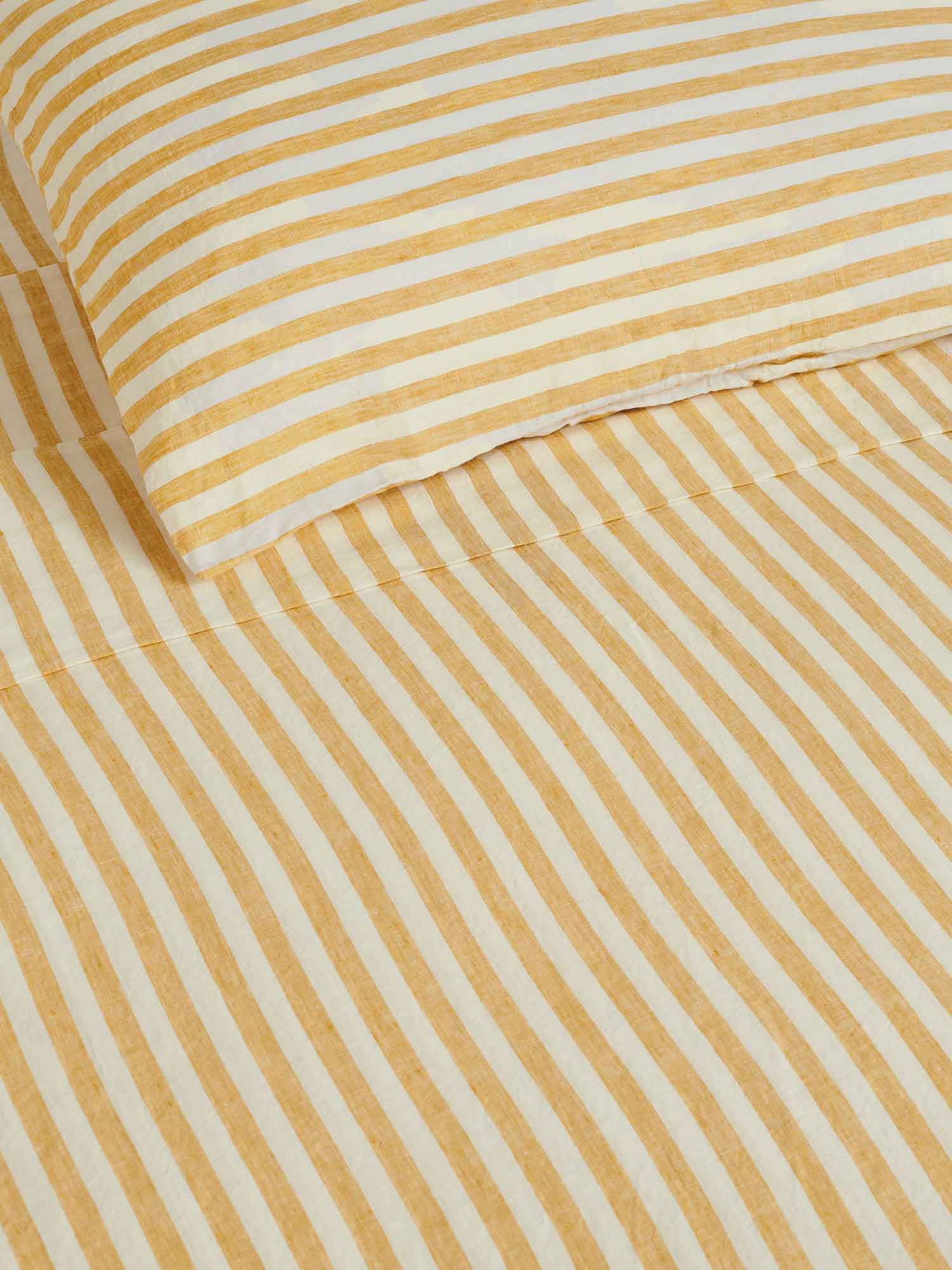 Flat Sheet in Yellow Stripes