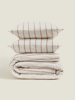 duvet set in tobacco stripes