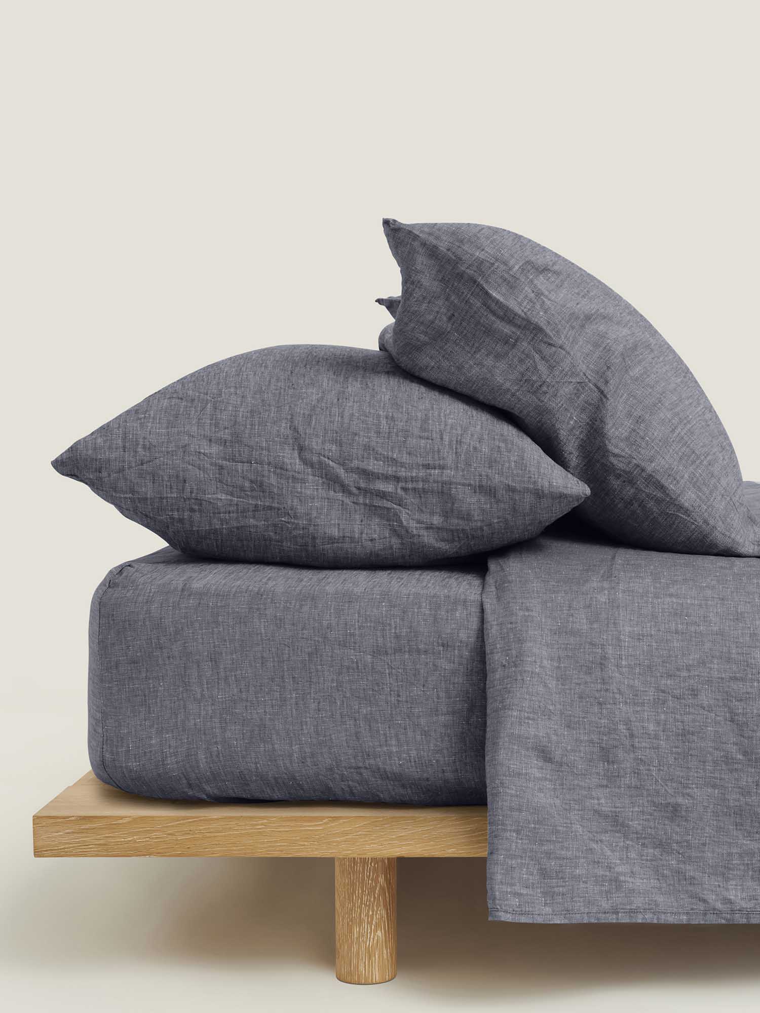 Linen Fitted Sheet in Denim