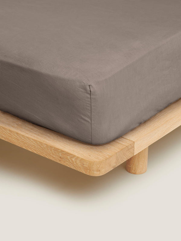 Linen Fitted Sheet in Storm