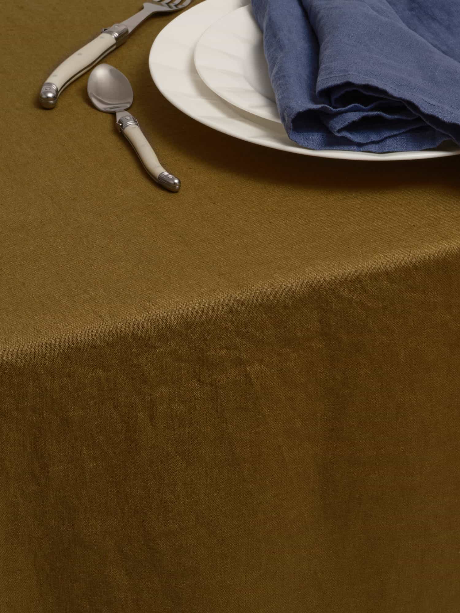 tablecloth in sea forest