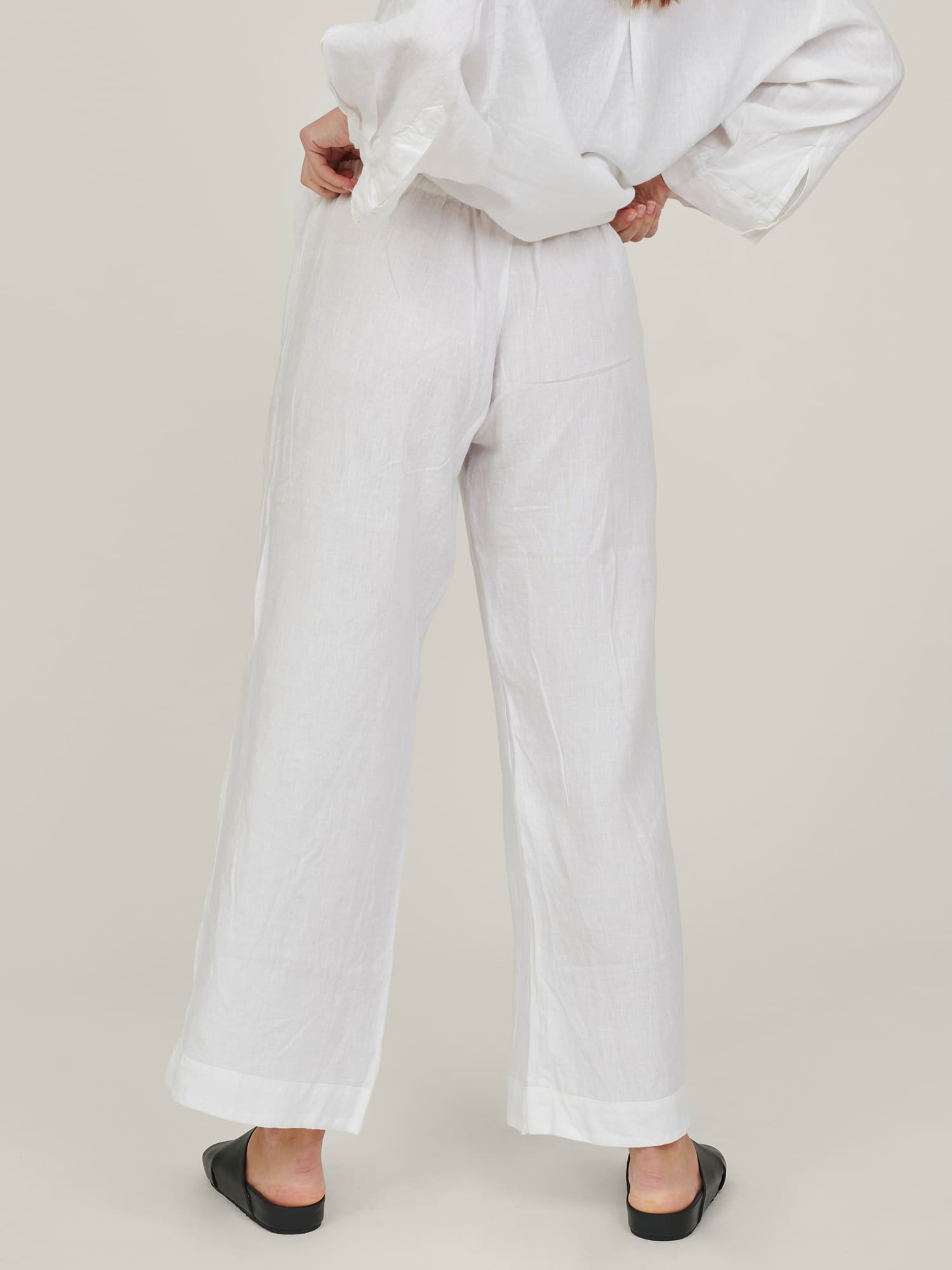 linen pants in white