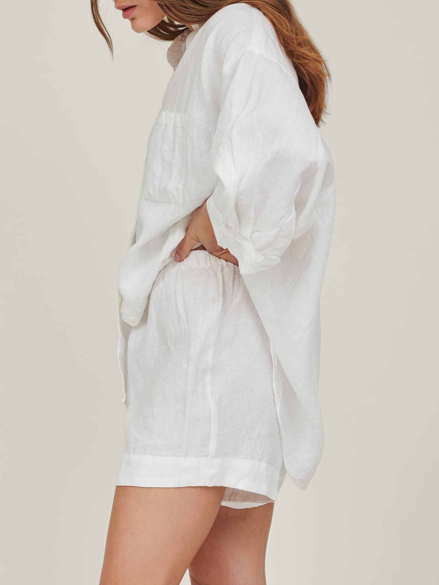 linen shorts in white